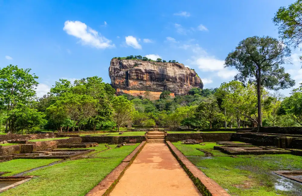 Home sigiriya copy